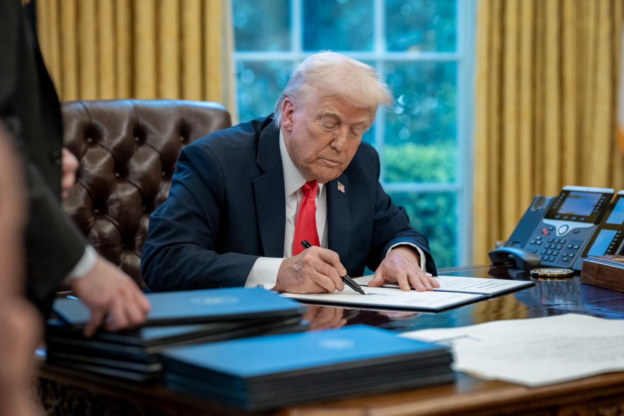 Трамп подав позов проти BBC на $5 млрд за наклеп